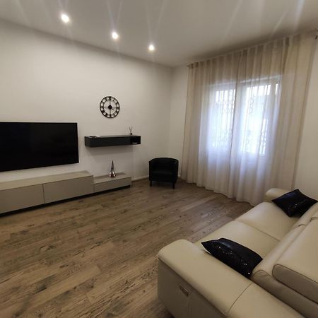 Casa Rolda Apartment เซสโตฟิโอเรนติโน ภายนอก รูปภาพ